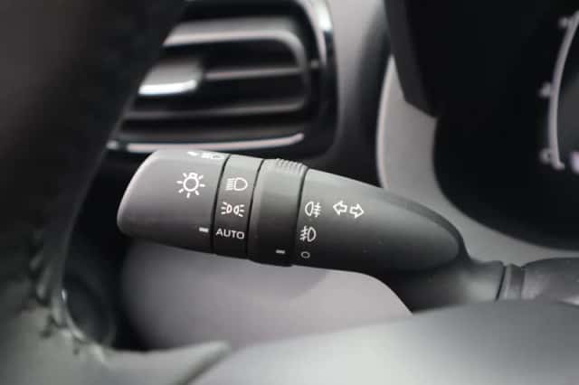 Toyota Yaris Cross (2025) thumbnail 28