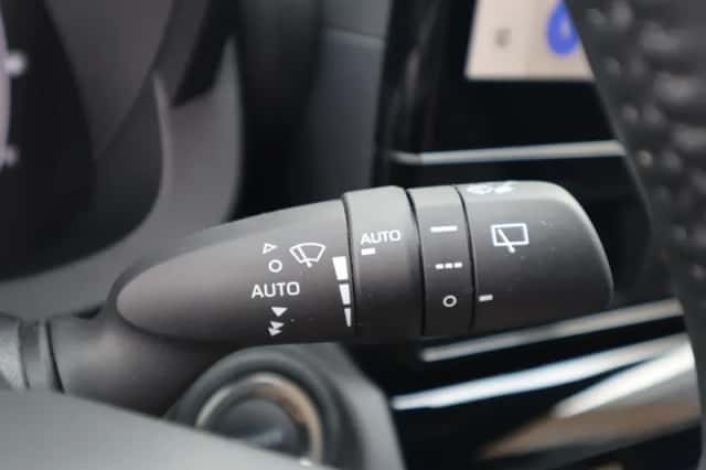 Toyota Yaris Cross (2025) thumbnail 29