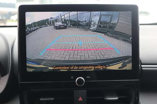 Toyota Yaris Cross (2025) thumbnail 33