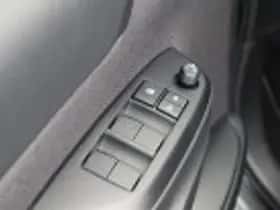 Toyota Yaris Cross (2025) thumbnail 55