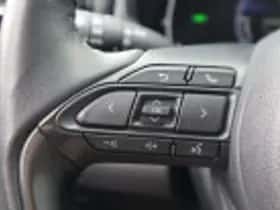 Toyota Yaris Cross (2025) thumbnail 60