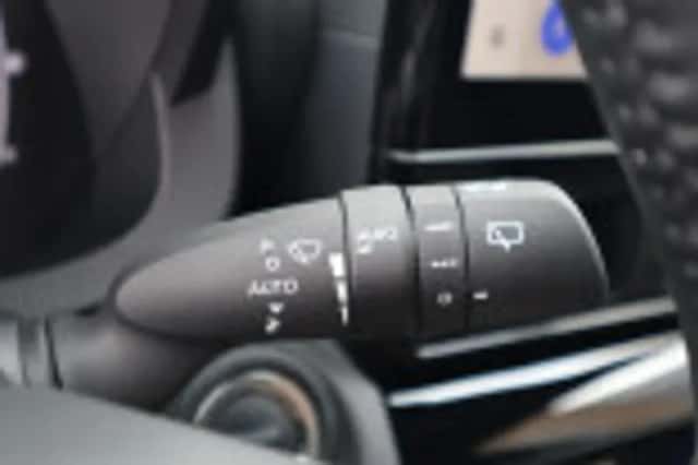 Toyota Yaris Cross (2025) thumbnail 63