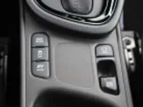 Toyota Yaris Cross (2025) thumbnail 72