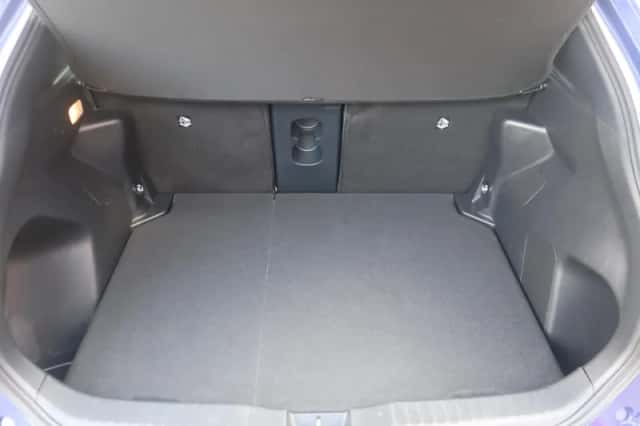 Toyota Yaris Cross (2025) thumbnail 12