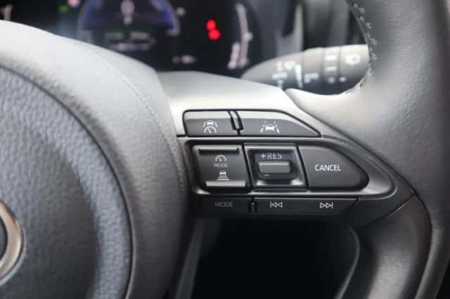 Toyota Yaris Cross (2025) thumbnail 31