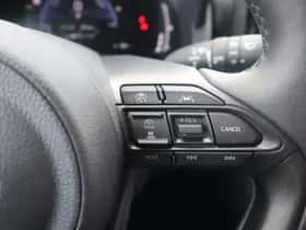 Toyota Yaris Cross (2025) thumbnail 31