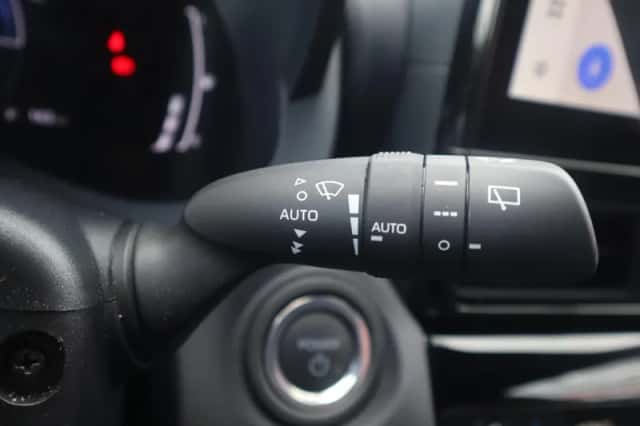 Toyota Yaris Cross (2025) thumbnail 33