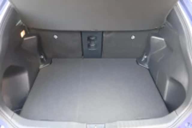 Toyota Yaris Cross (2025) thumbnail 6