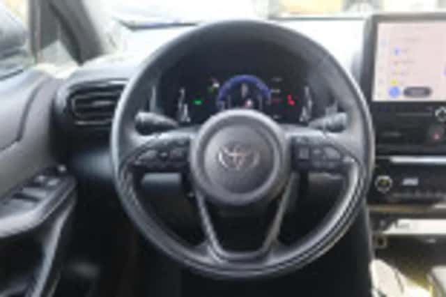 Toyota Yaris Cross (2025) thumbnail 61