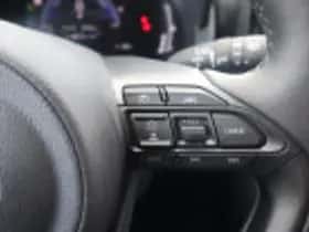 Toyota Yaris Cross (2025) thumbnail 68