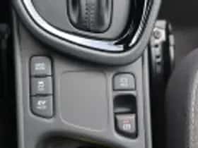Toyota Yaris Cross (2025) thumbnail 72
