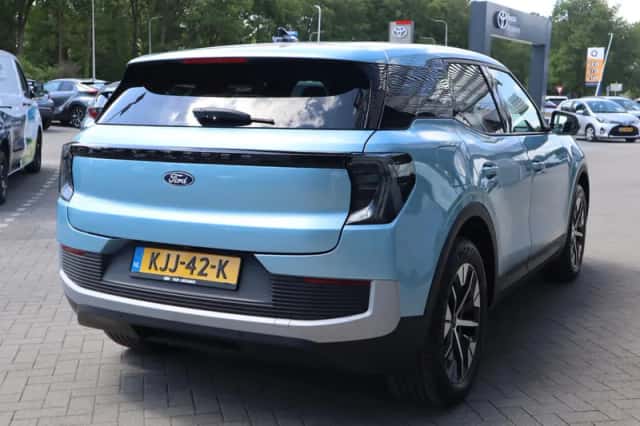 Ford Explorer (2025) thumbnail 13