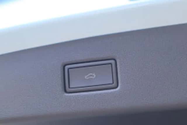 Ford Explorer (2025) thumbnail 6