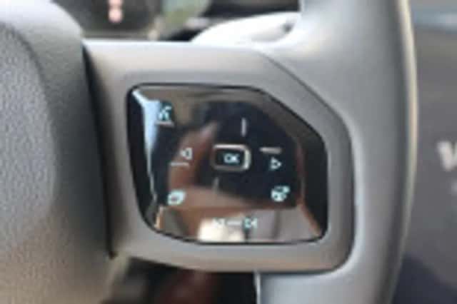 Ford Explorer (2025) thumbnail 66