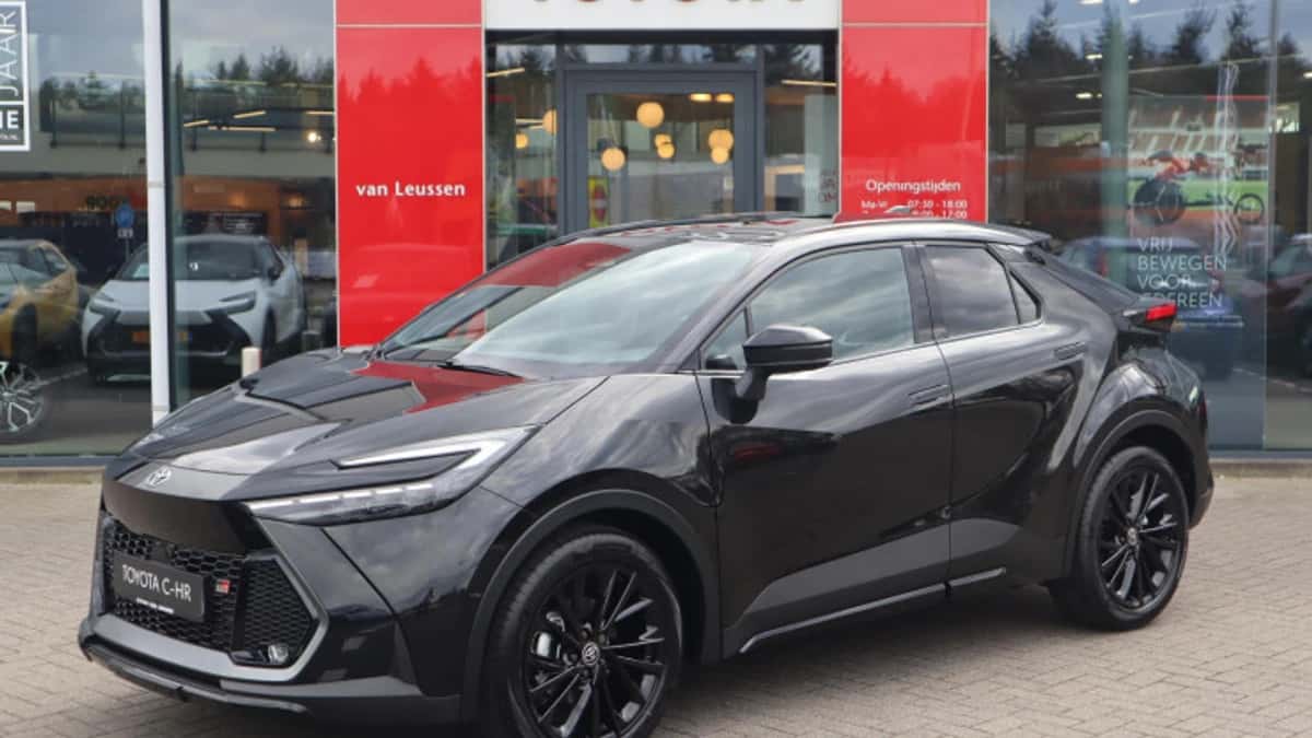 Toyota C hr (2026) — foto 1