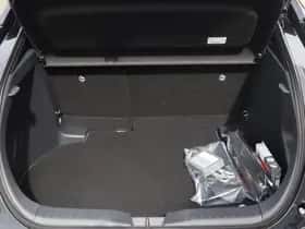 Toyota C hr (2026) thumbnail 14