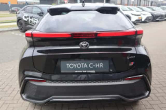 Toyota C hr (2026) thumbnail 4