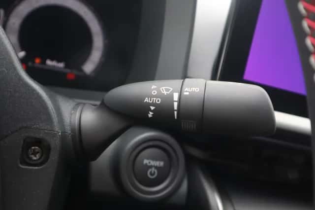 Toyota C hr (2026) thumbnail 36