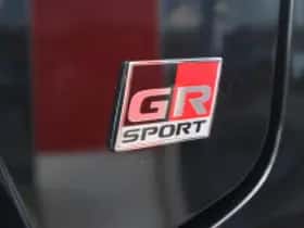 Toyota C hr (2026) thumbnail 6