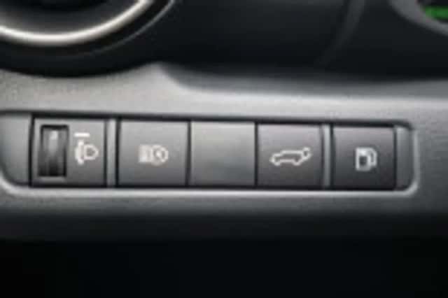 Toyota C hr (2026) thumbnail 84