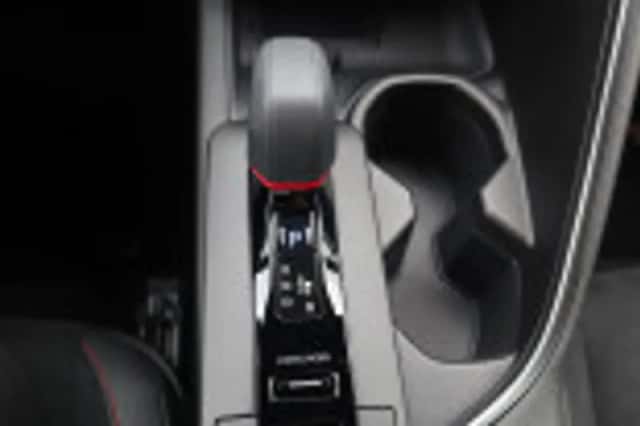Toyota C hr (2026) thumbnail 90