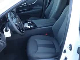 Toyota Mirai (2022) thumbnail 17