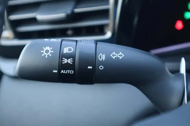 Toyota Mirai (2022) thumbnail 24