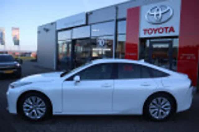 Toyota Mirai (2022) thumbnail 46