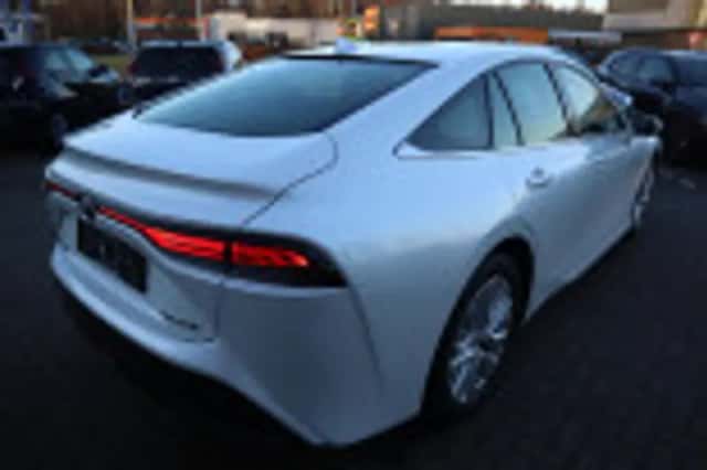 Toyota Mirai (2022) thumbnail 49