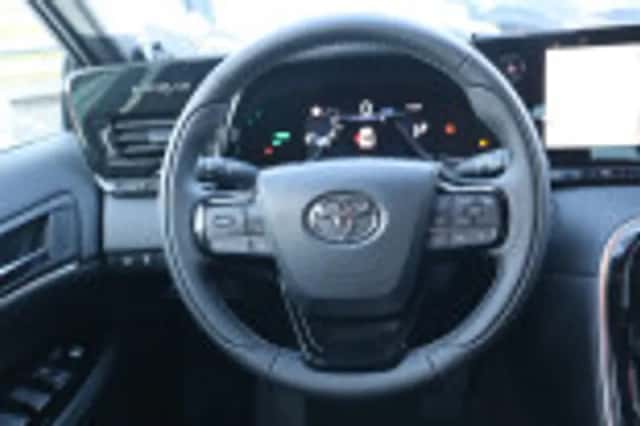 Toyota Mirai (2022) thumbnail 64