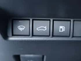 Toyota Mirai (2022) thumbnail 77