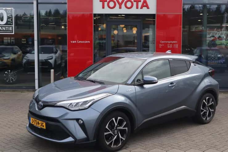 Toyota C hr (2020) — foto 1
