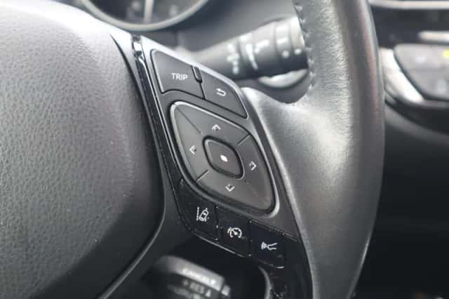 Toyota C hr (2020) thumbnail 32
