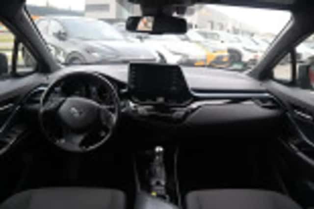 Toyota C hr (2020) thumbnail 64