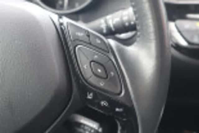 Toyota C hr (2020) thumbnail 69
