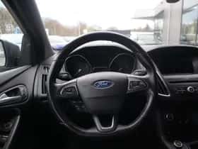 Ford Focus (2018) thumbnail 24