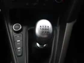 Ford Focus (2018) thumbnail 36