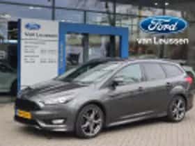 Ford Focus (2018) thumbnail 38