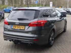 Ford Focus (2018) thumbnail 44