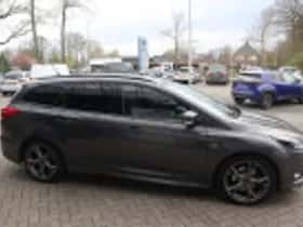Ford Focus (2018) thumbnail 45