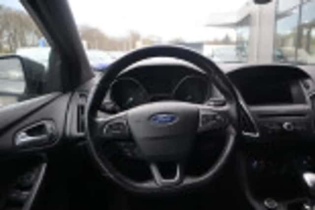 Ford Focus (2018) thumbnail 55