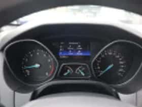 Ford Focus (2018) thumbnail 56