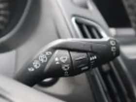 Ford Focus (2018) thumbnail 61
