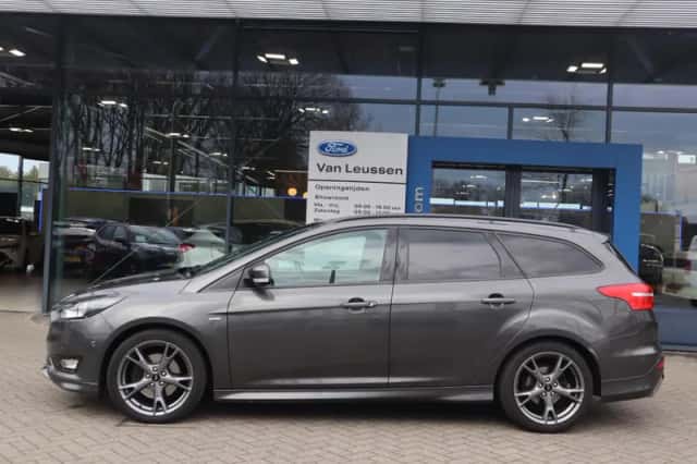 Ford Focus (2018) thumbnail 8