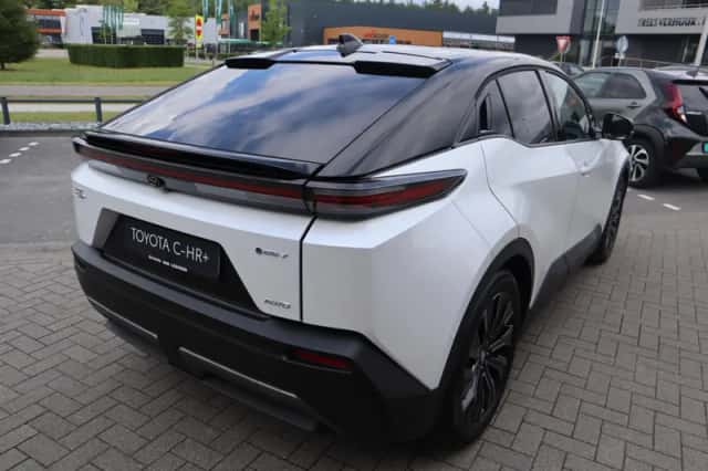 Toyota C hr (2026) thumbnail 16