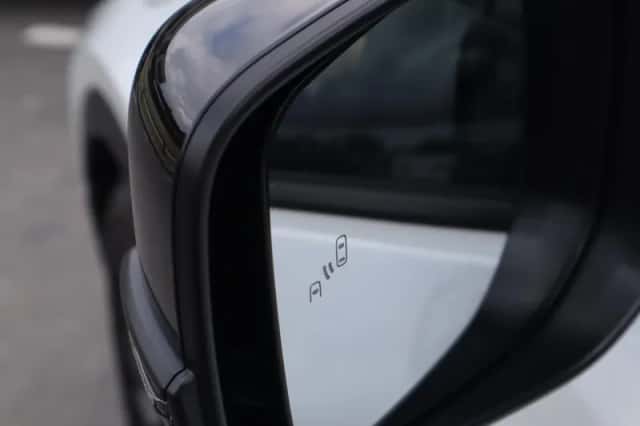 Toyota C hr (2026) thumbnail 23
