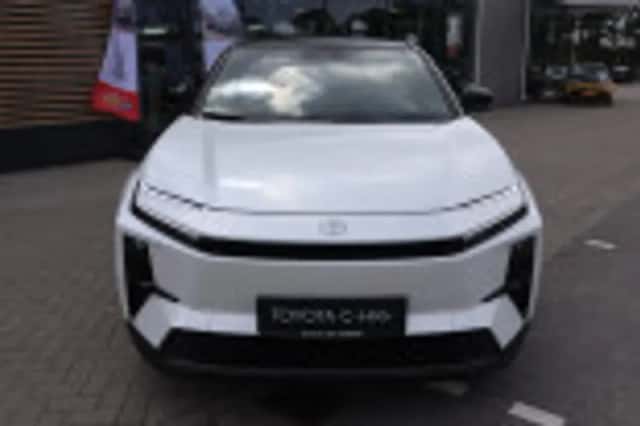 Toyota C hr (2026) thumbnail 59
