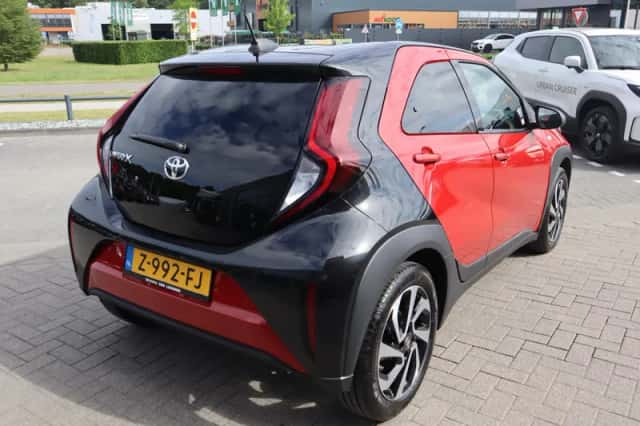 Toyota Aygo X (2024) thumbnail 13