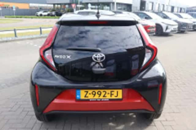 Toyota Aygo X (2024) thumbnail 4