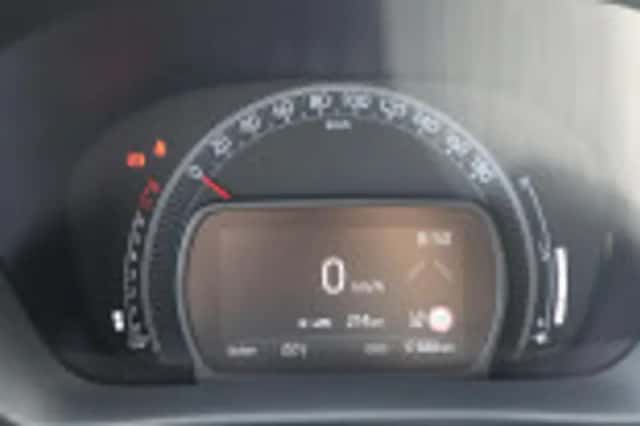 Toyota Aygo X (2024) thumbnail 58